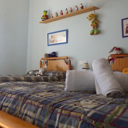 Casa Pilar Villa Guadalcanal Eksteriør bilde